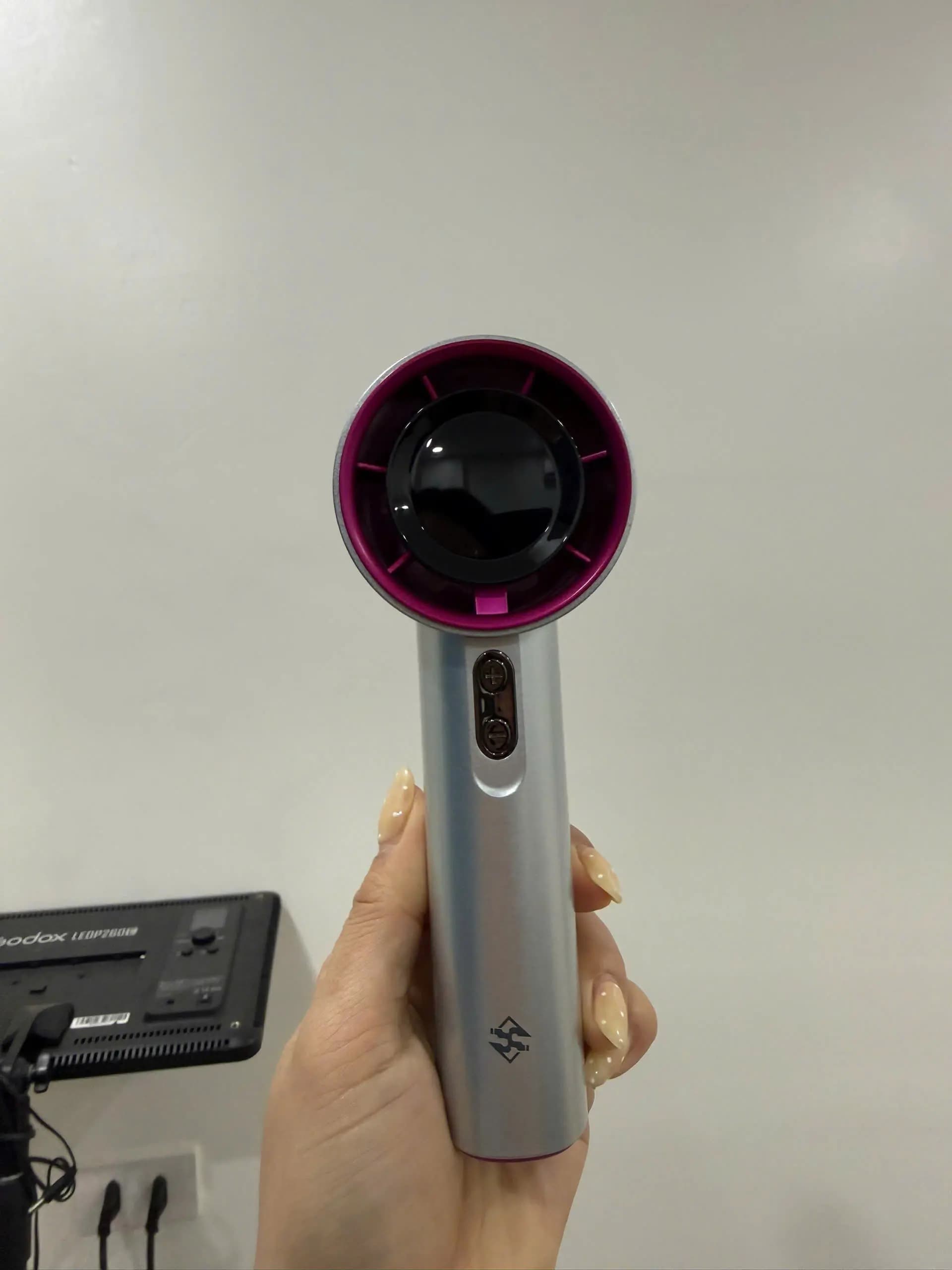 Quạt mini cầm tay CHIFER CF-F01